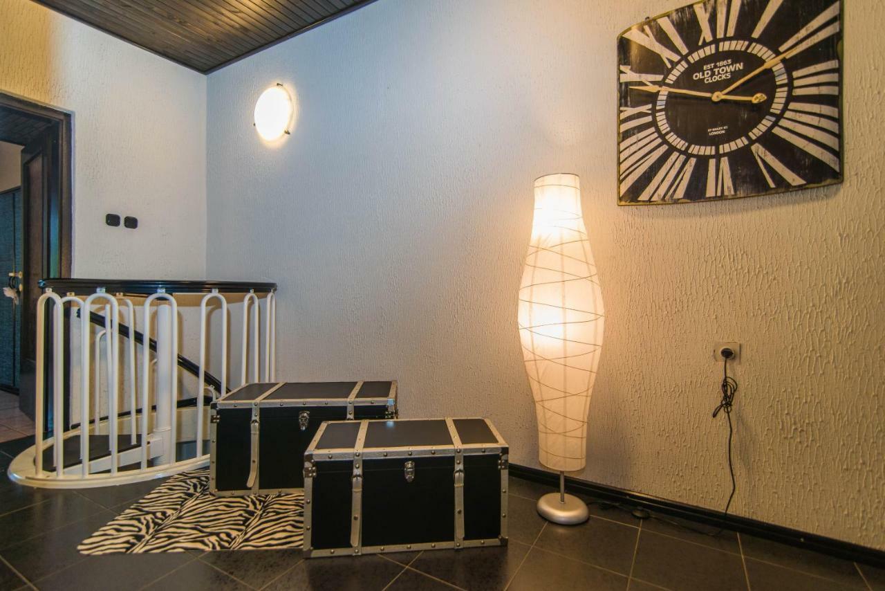 Vila "Zatka" Villa Veprinac Eksteriør billede